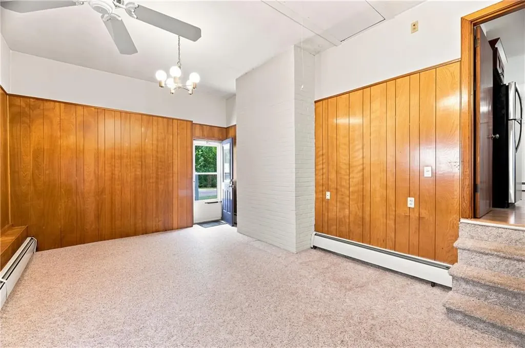 19 Benson Avenue Warwick RI 02888