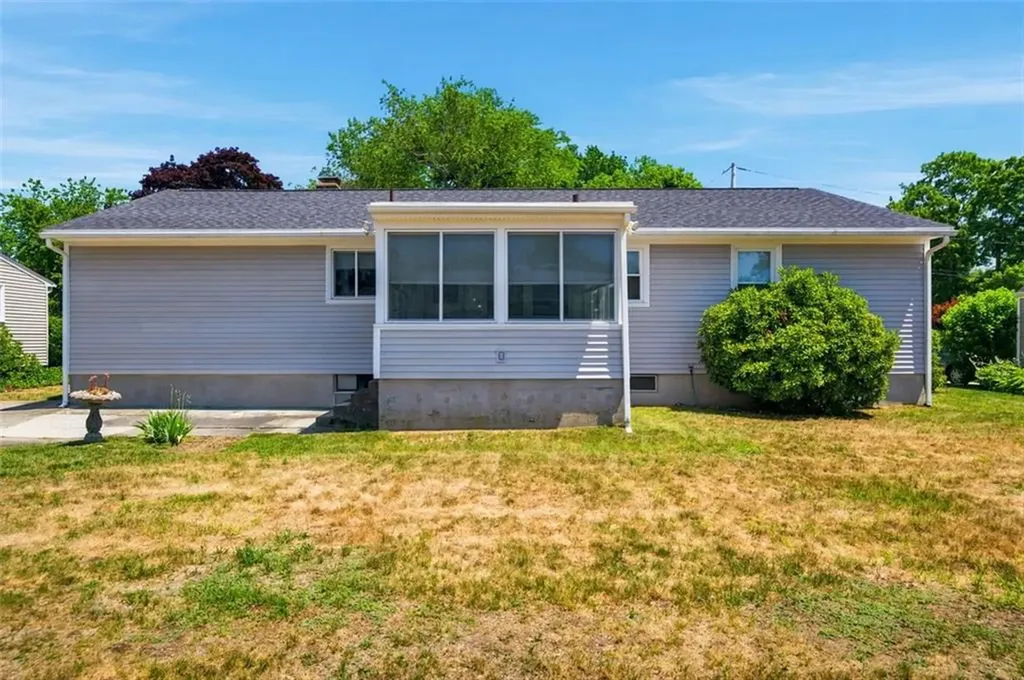 19 Benson Avenue Warwick RI 02888