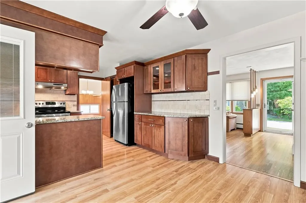 19 Benson Avenue Warwick RI 02888