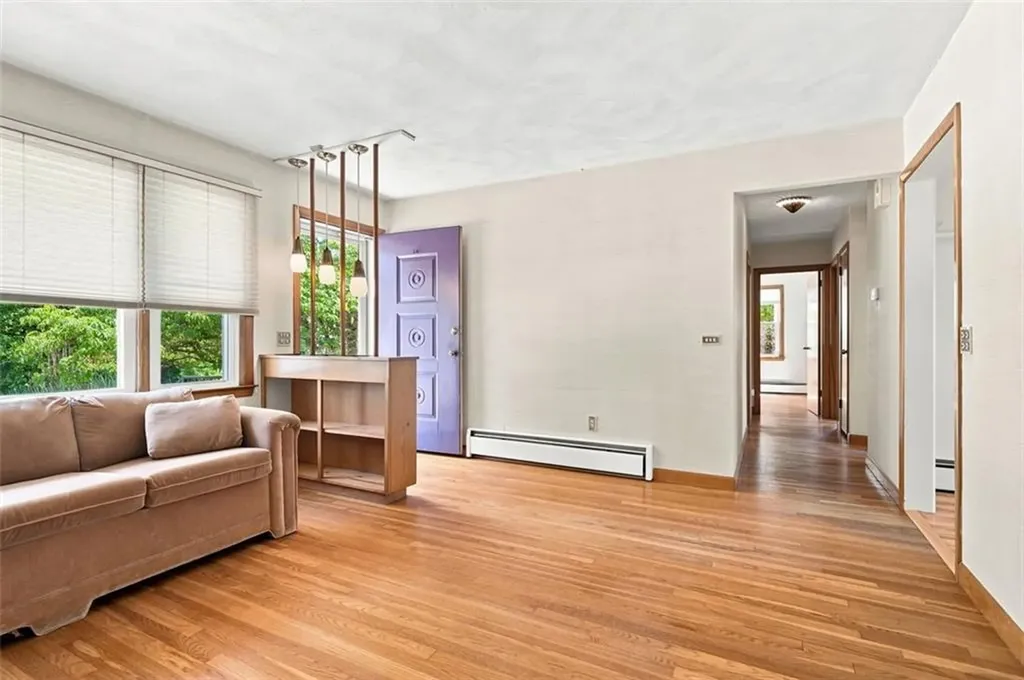 19 Benson Avenue Warwick RI 02888