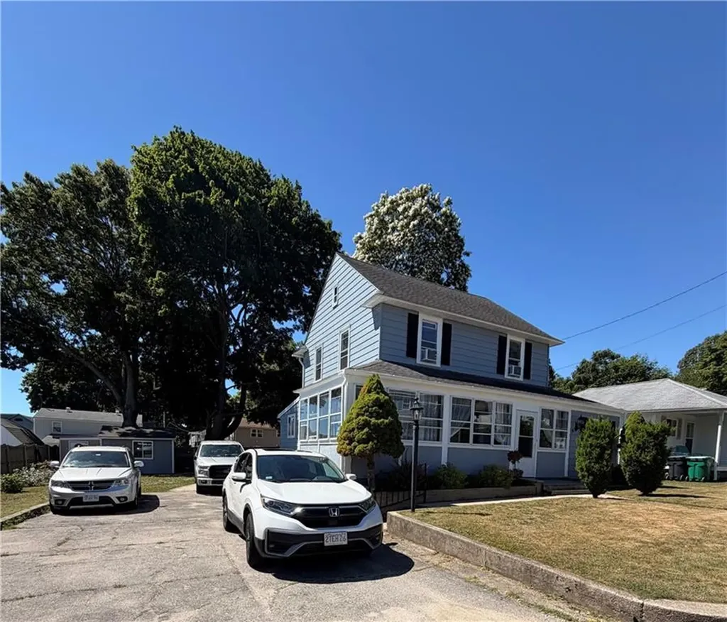 58 Surf Avenue Warwick RI 02889