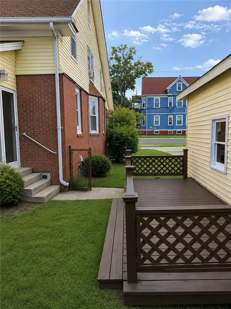 113 115 Beckwith Street Cranston RI 02910