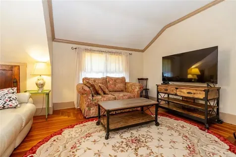 113 115 Beckwith Street Cranston RI 02910