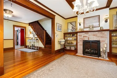 113 115 Beckwith Street Cranston RI 02910