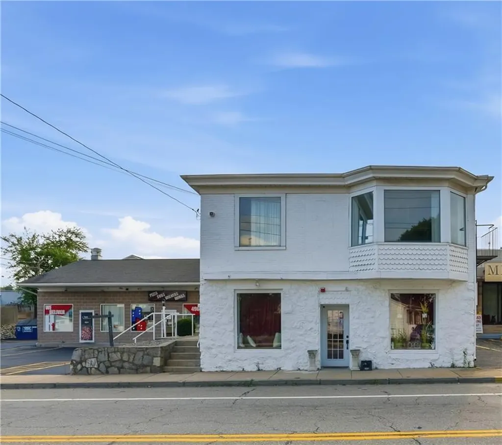 620 Killingly Street Johnston RI 02919