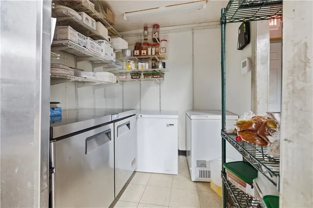 620 Killingly Street Johnston RI 02919