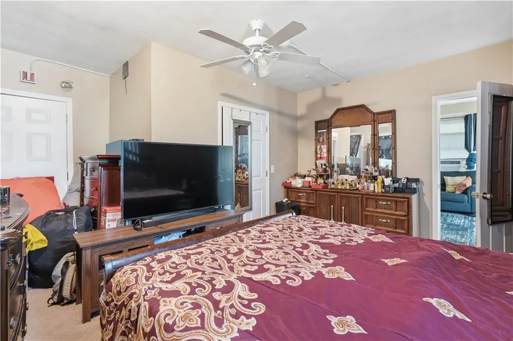 620 Killingly Street Johnston RI 02919