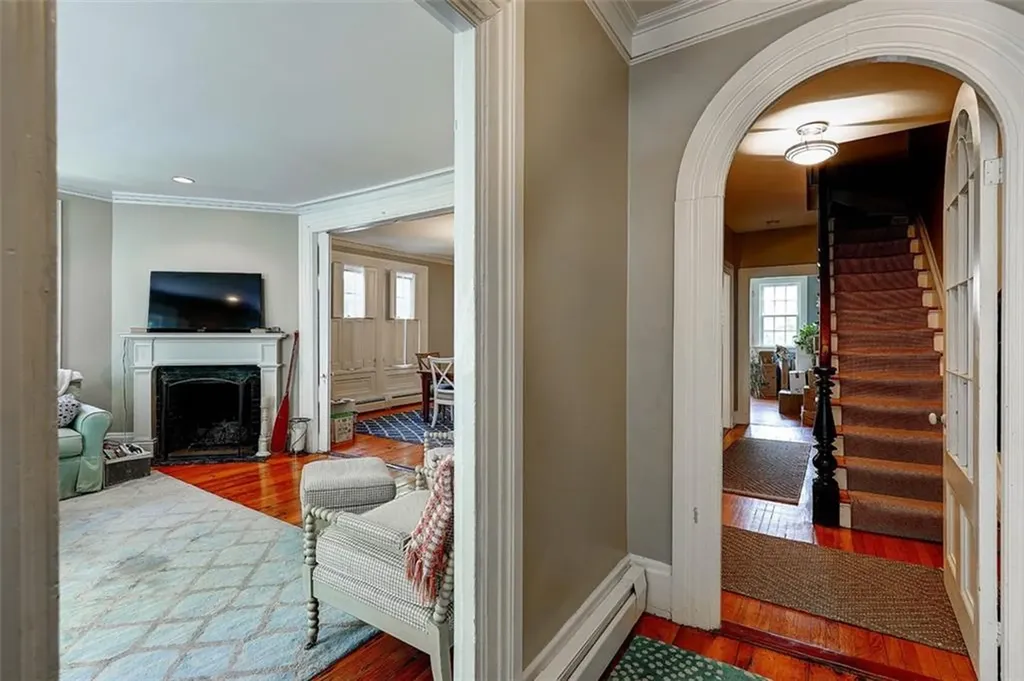 85 Congdon Street Providence RI 02906