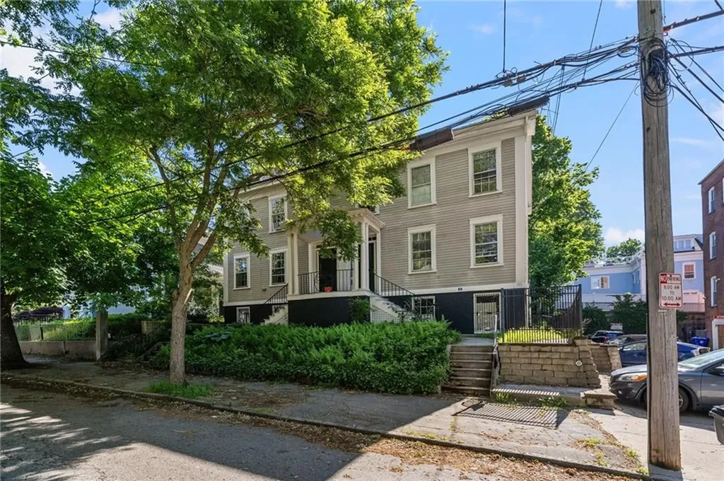 85 Congdon Street Providence RI 02906