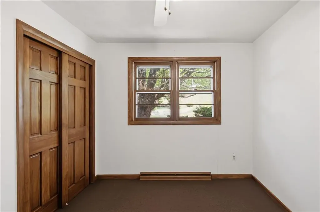 251 Madeleine Avenue Woonsocket RI 02895
