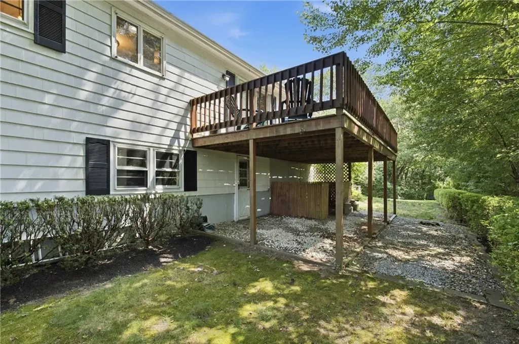 251 Madeleine Avenue Woonsocket RI 02895