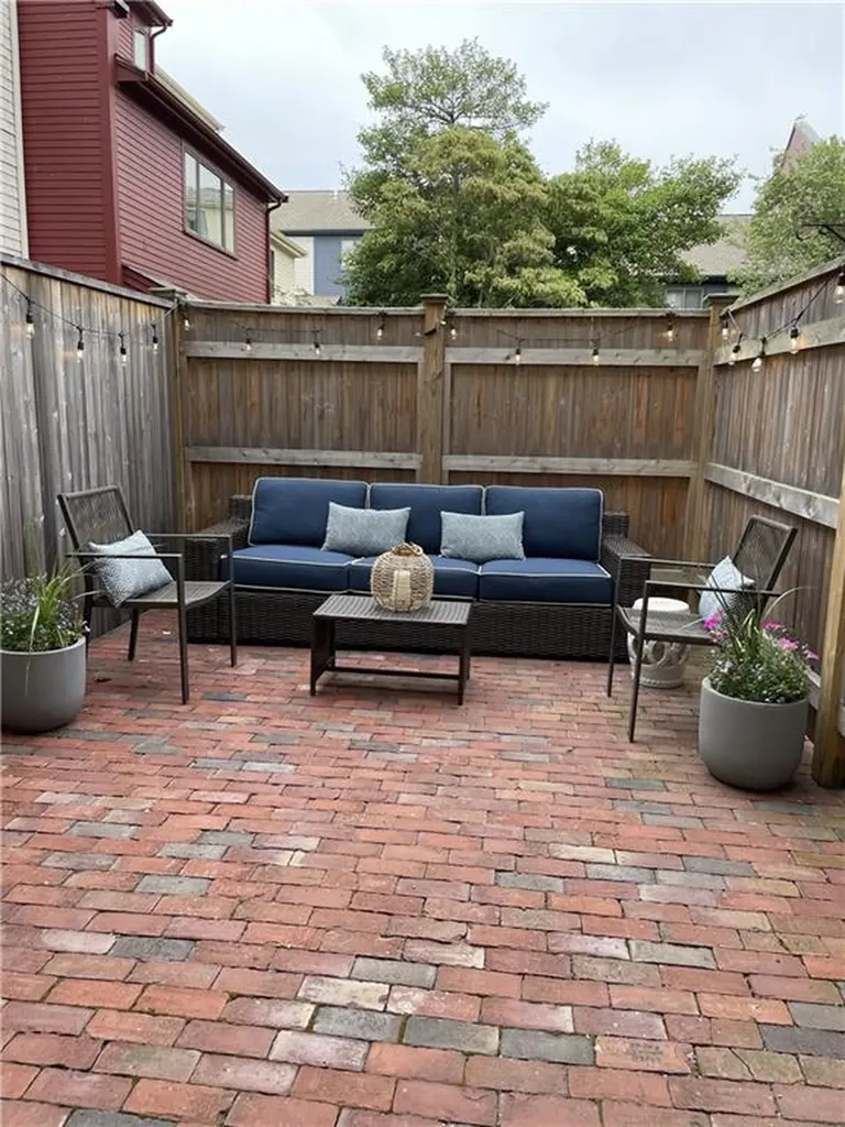 310 Swans Wharf Row Newport RI 02840