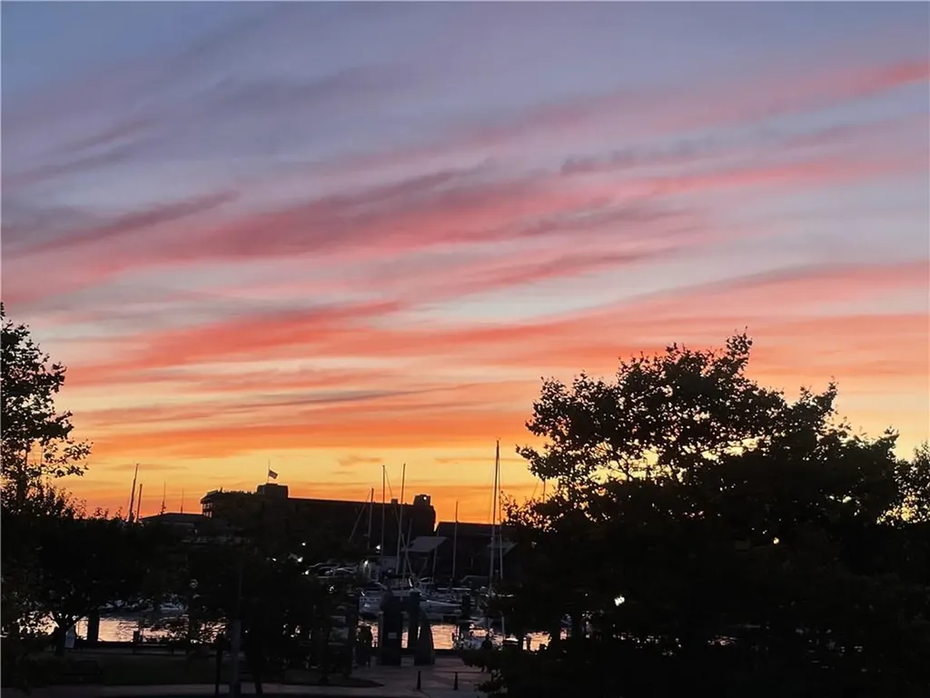 310 Swans Wharf Row Newport RI 02840