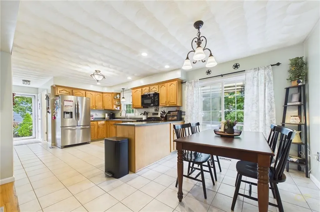 152 Concord Avenue Cranston RI 02910