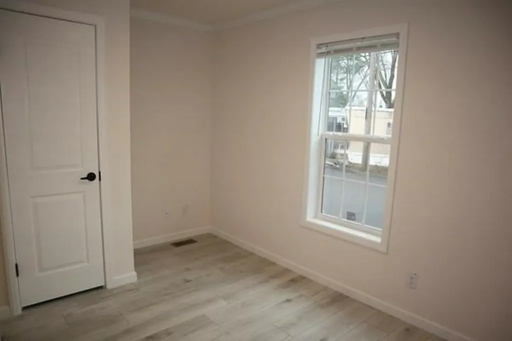 1346 B22 Newport Avenue Attleboro MA 02703