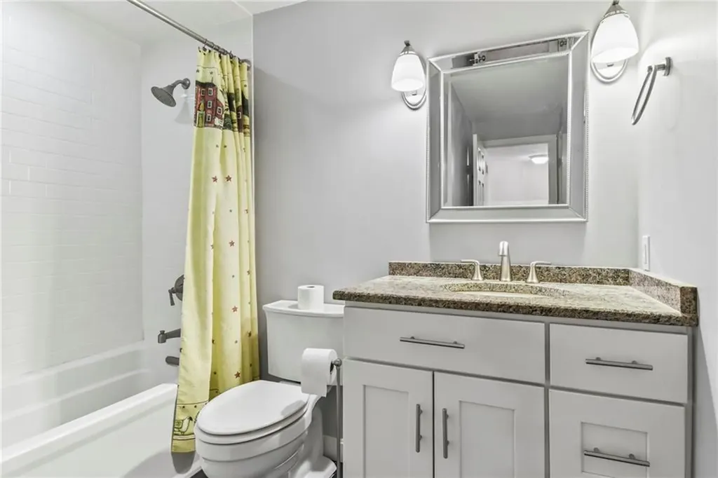 351 New London Avenue Warwick RI 02886