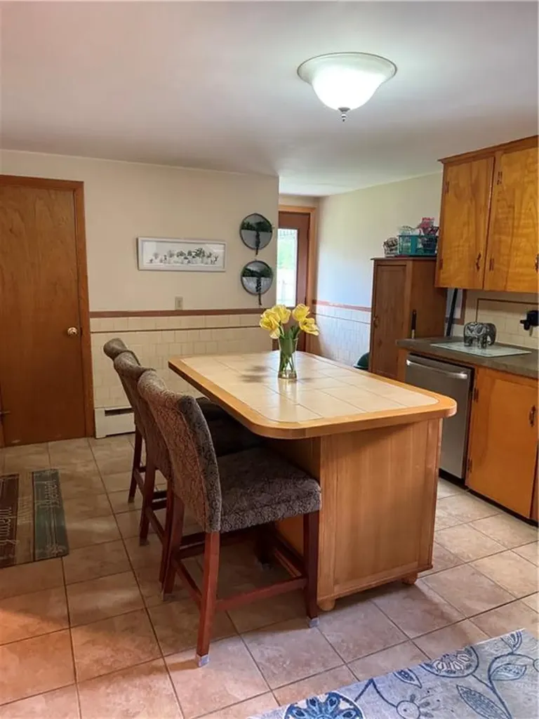 31 Funston Avenue Providence RI 02908