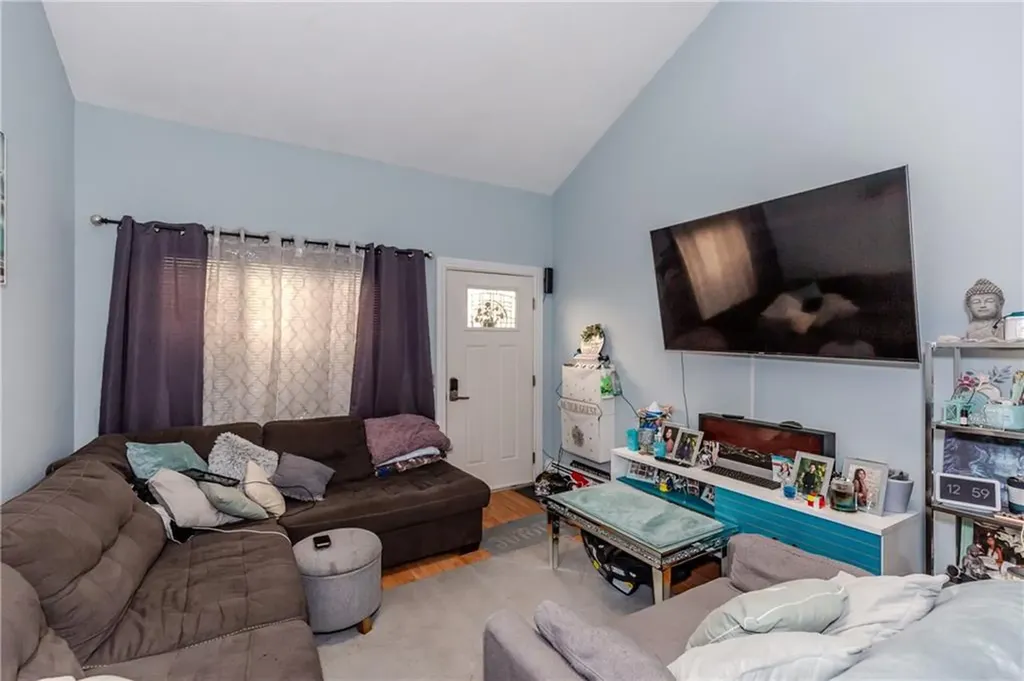 28 Dante Avenue Johnston RI 02919