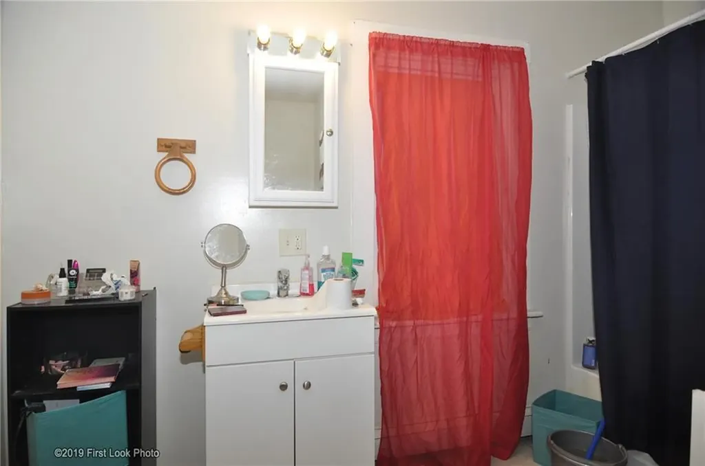 167 2nd Avenue Woonsocket RI 02895