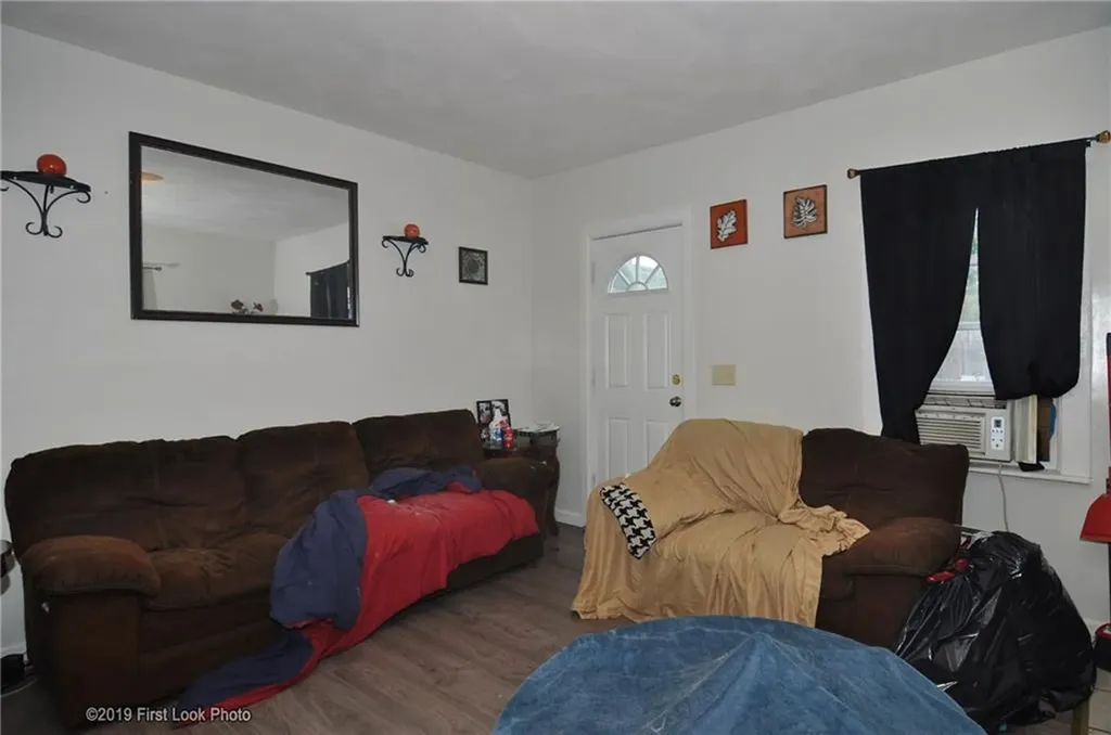 167 2nd Avenue Woonsocket RI 02895