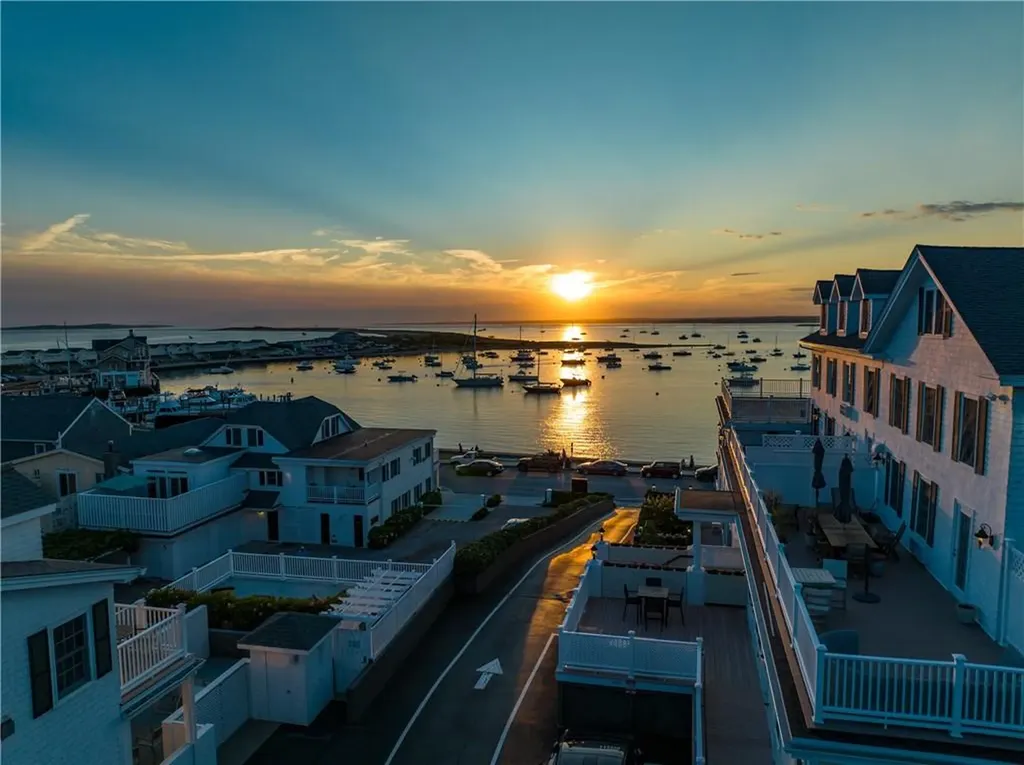 38 Bay Street Westerly RI 02891