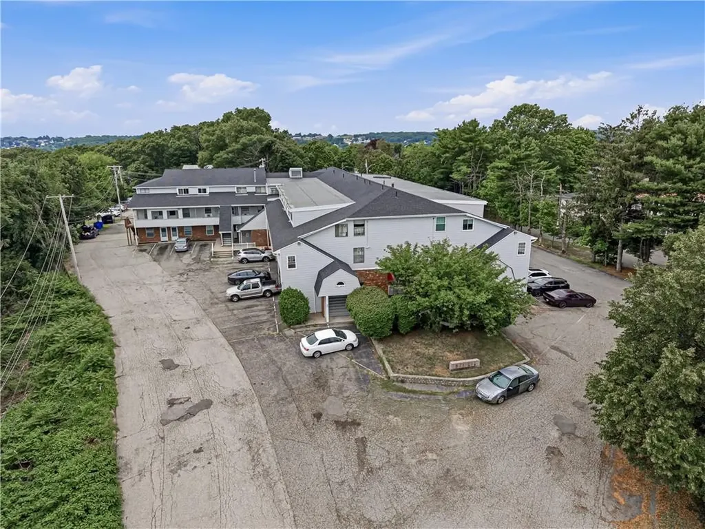 444 Woodward Road North Providence RI 02904