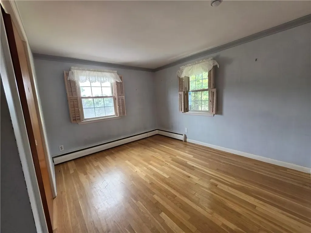 25 Linwood Street West Warwick RI 02893