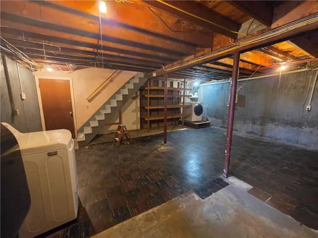 25 Linwood Street West Warwick RI 02893