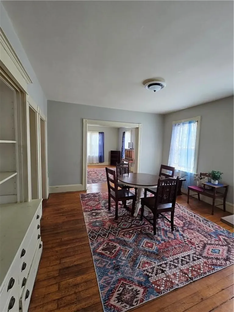 73 Beacon Avenue Providence RI 02903