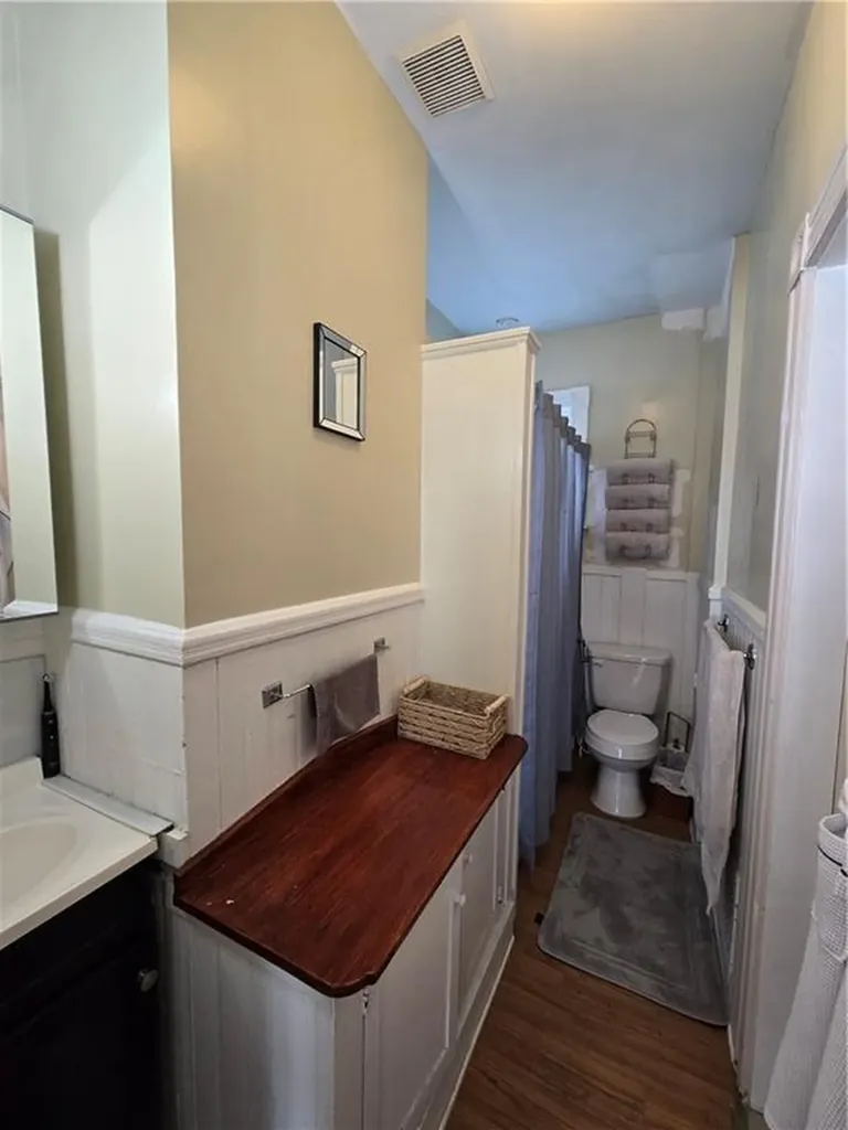 73 Beacon Avenue Providence RI 02903