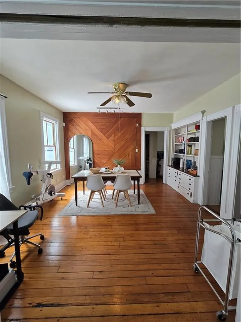 73 Beacon Avenue Providence RI 02903
