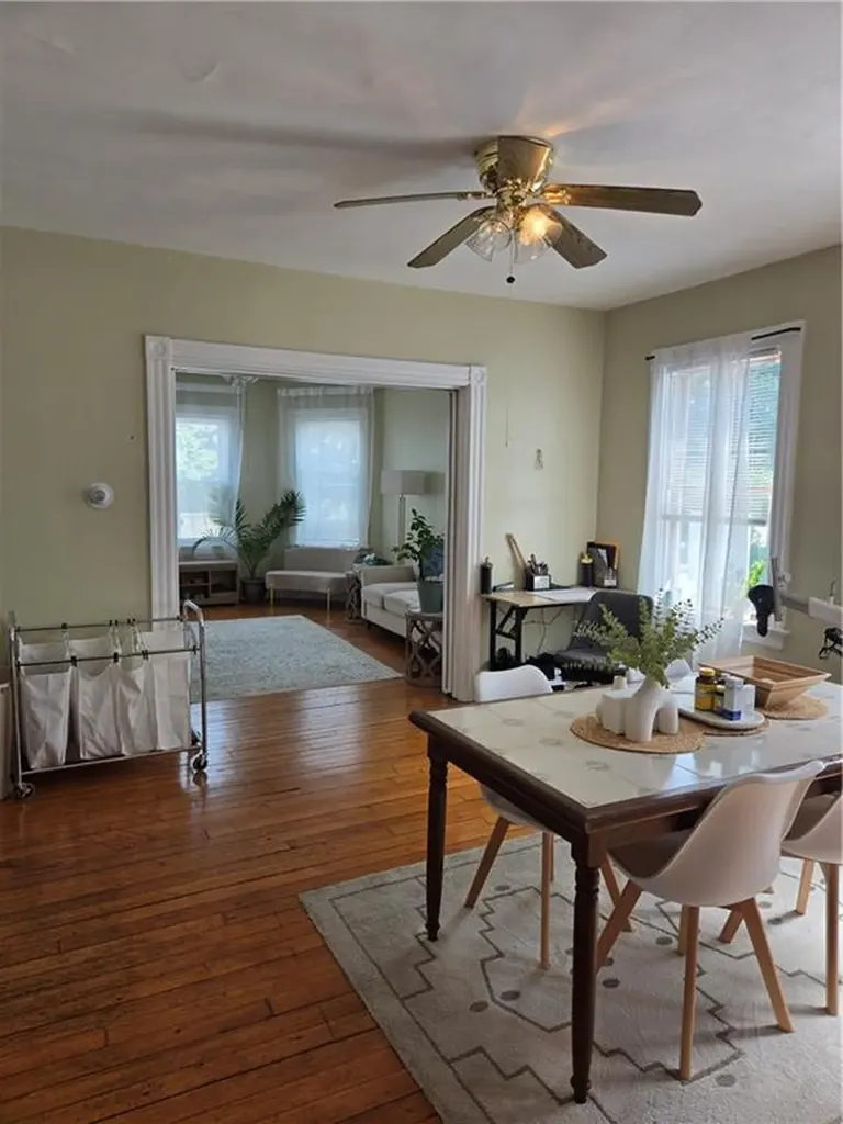 73 Beacon Avenue Providence RI 02903
