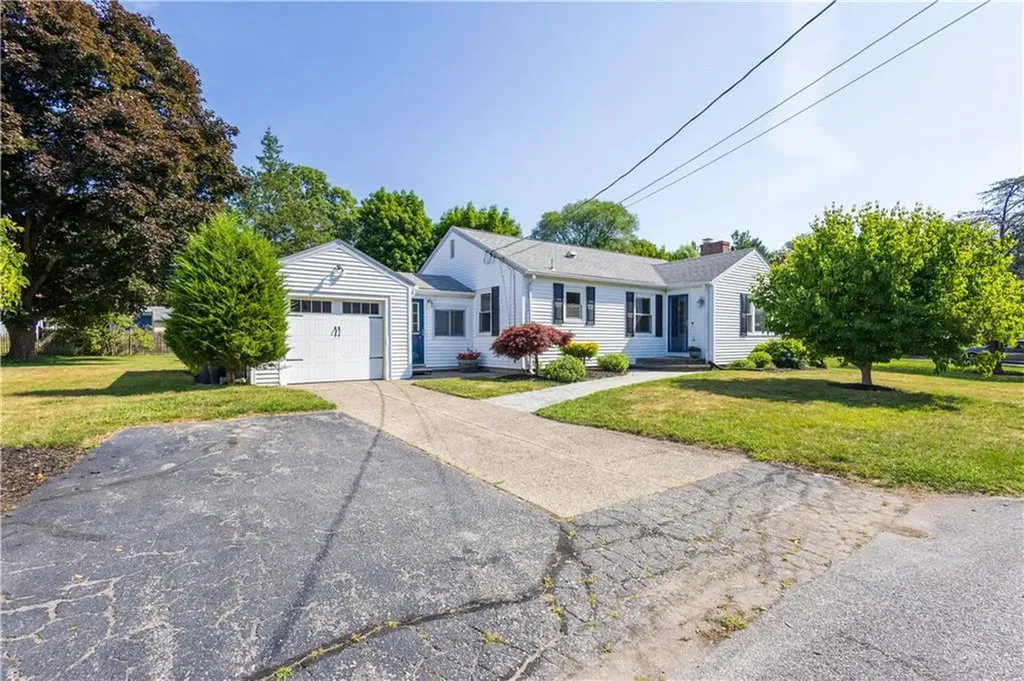 40 Greenfield Road Cumberland RI 02846