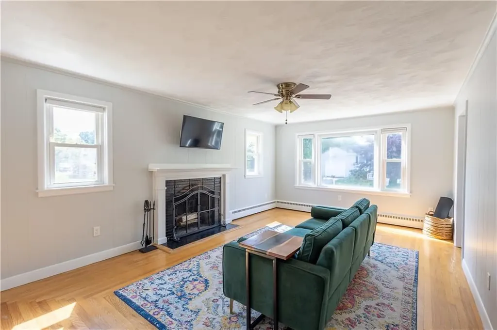 40 Greenfield Road Cumberland RI 02846