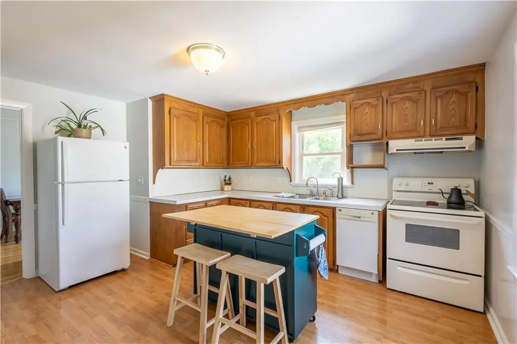 40 Greenfield Road Cumberland RI 02846