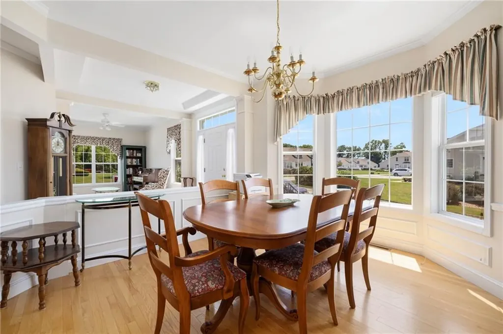 217 Rolling Hill Road Portsmouth RI 02871