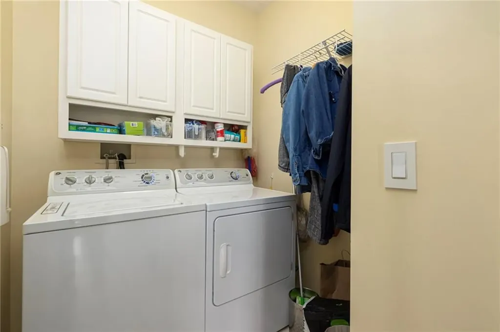 217 Rolling Hill Road Portsmouth RI 02871