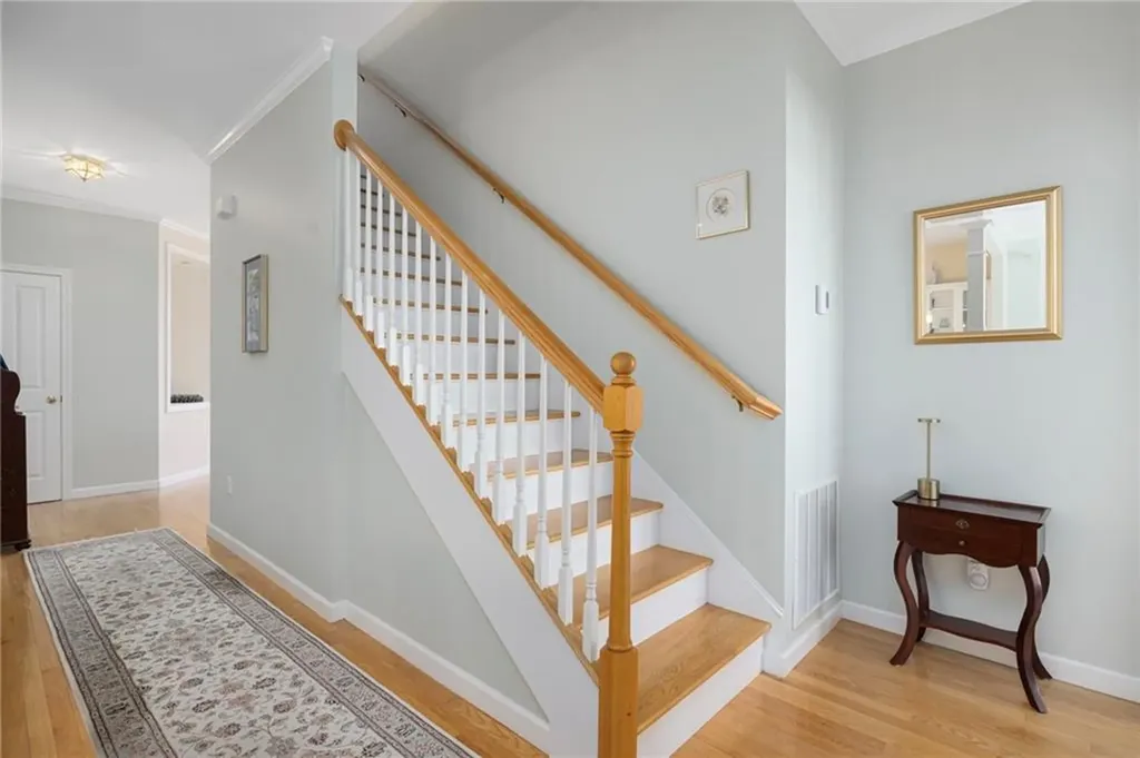 217 Rolling Hill Road Portsmouth RI 02871