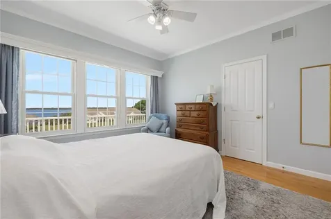 217 Rolling Hill Road Portsmouth RI 02871