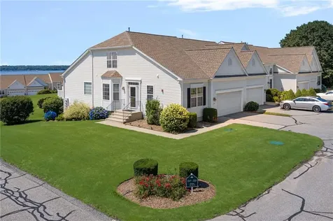 217 Rolling Hill Road Portsmouth RI 02871