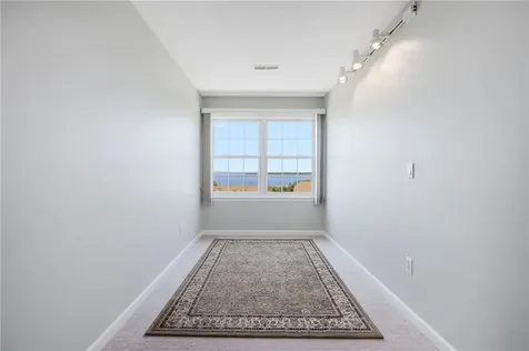 217 Rolling Hill Road Portsmouth RI 02871