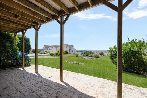 217 Rolling Hill Road Portsmouth RI 02871