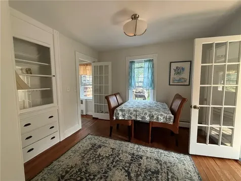 124 Beach Road Bristol RI 02809
