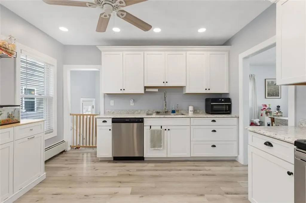 11 Minerva Avenue Cumberland RI 02864