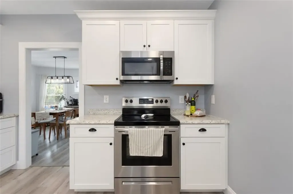 11 Minerva Avenue Cumberland RI 02864