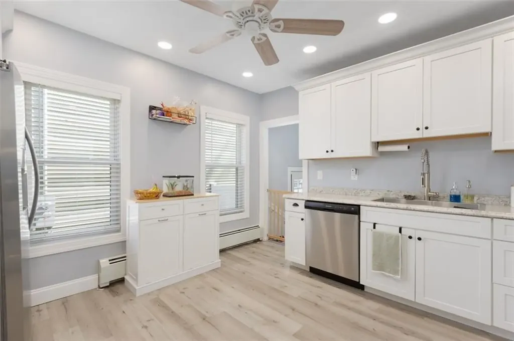 11 Minerva Avenue Cumberland RI 02864