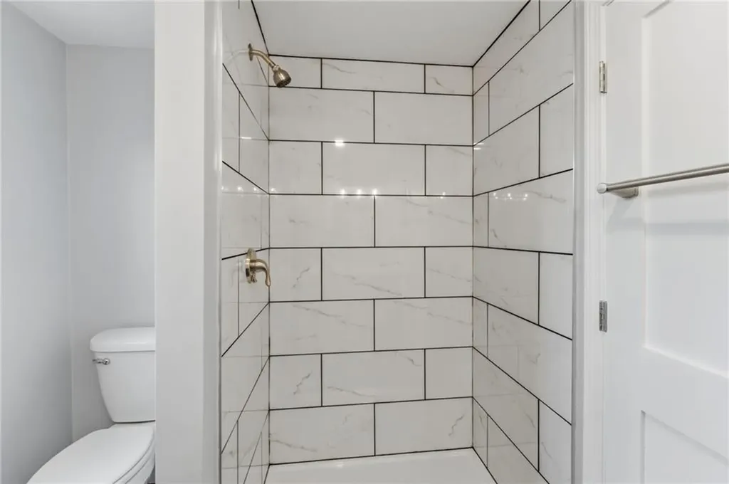 109 Hudson Pond Road West Greenwich RI 02817