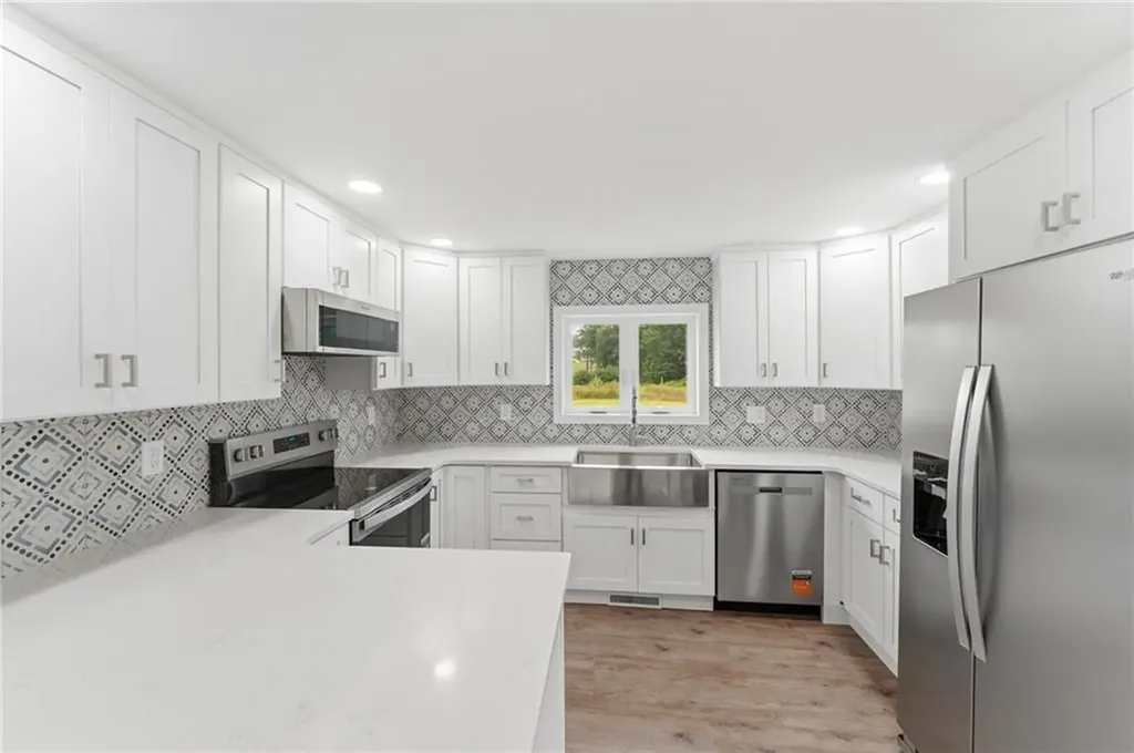 109 Hudson Pond Road West Greenwich RI 02817