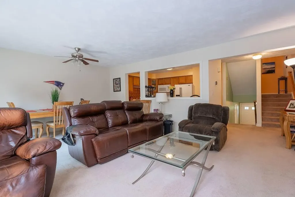 703 Brookhaven Lane Woonsocket RI 02895