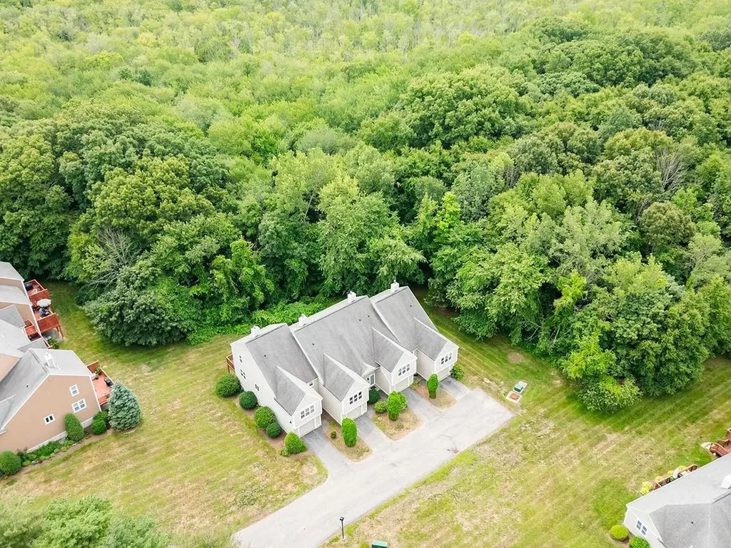 703 Brookhaven Lane Woonsocket RI 02895
